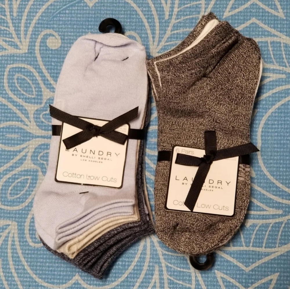 *NWT* Shelli Segal Low Cut Socks